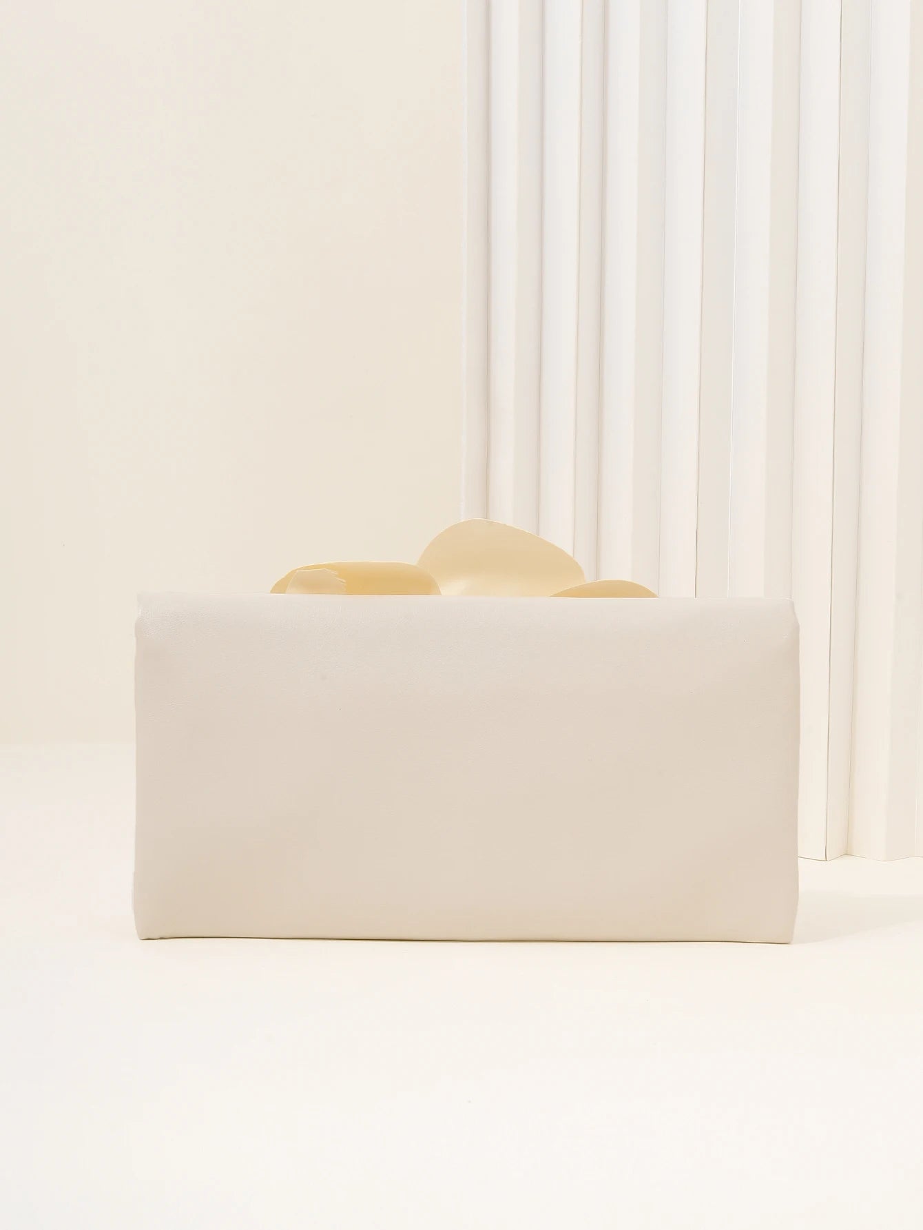 Ruched Evening Purse For Women,Handmade Flower Decor Clutch Bag, Elegant Pleated Dinner Purse For Wedding Party Prom Banquet