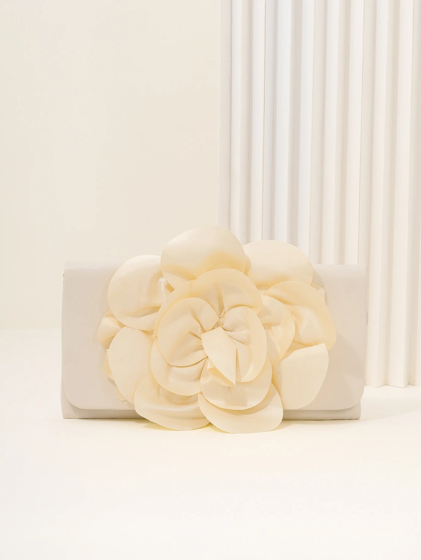 Ruched Evening Purse For Women,Handmade Flower Decor Clutch Bag, Elegant Pleated Dinner Purse For Wedding Party Prom Banquet